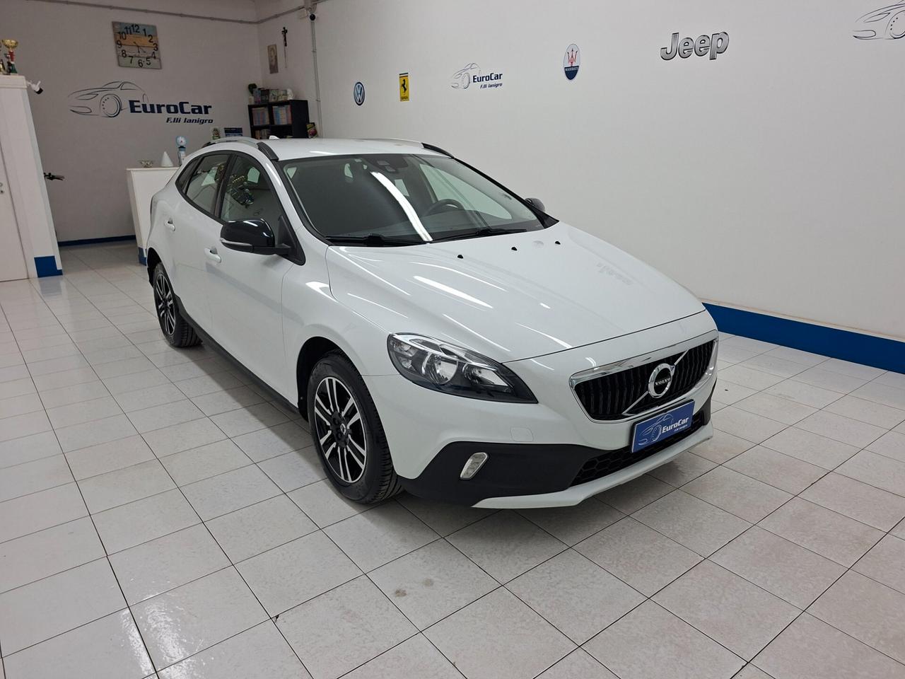 Volvo V40 Cross Country D2 Geartronic 120cv Business Plus