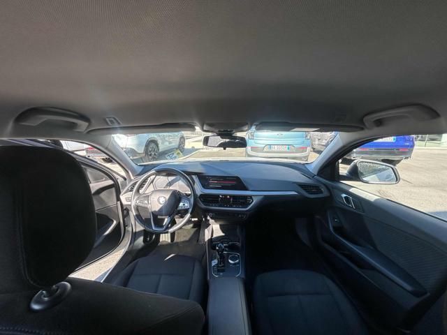 BMW 118 i 5p. Business Advantage