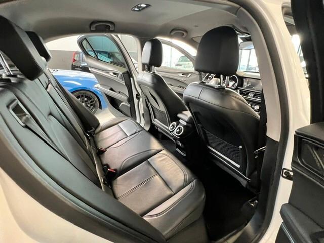 Alfa Romeo Stelvio 2.2 Turbodiesel 180 CV AT8 Q4 Super