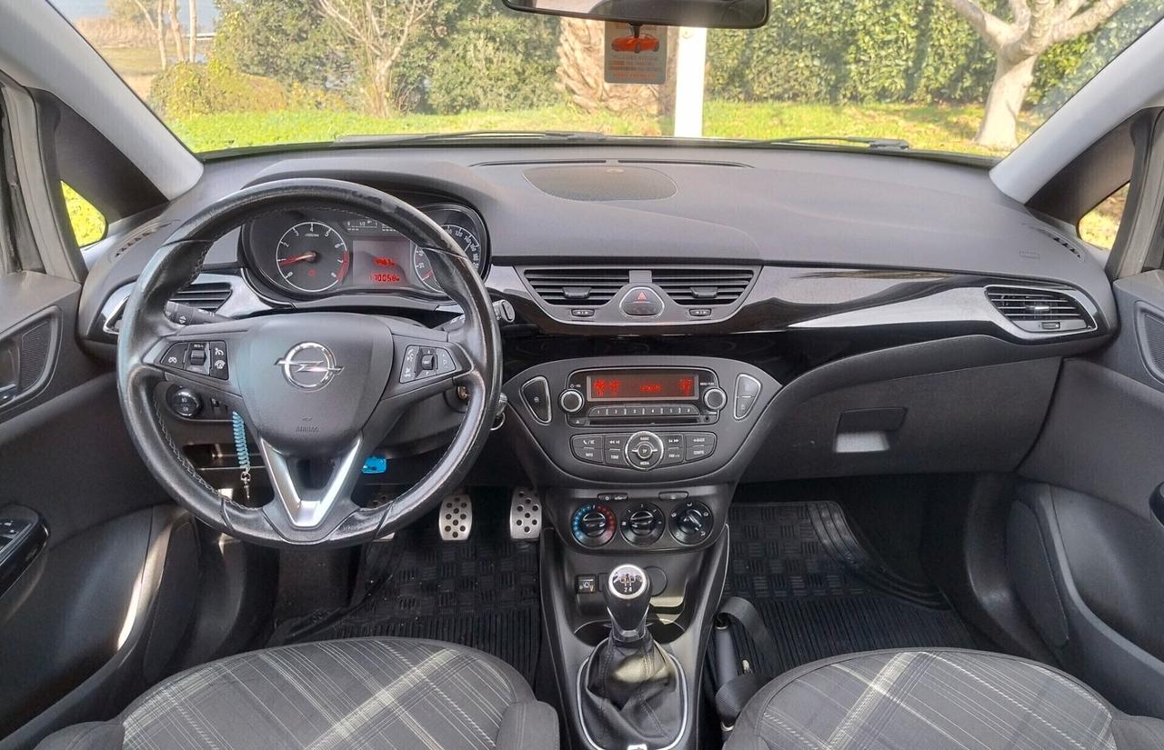 Opel Corsa 1.2 5 porte GPL