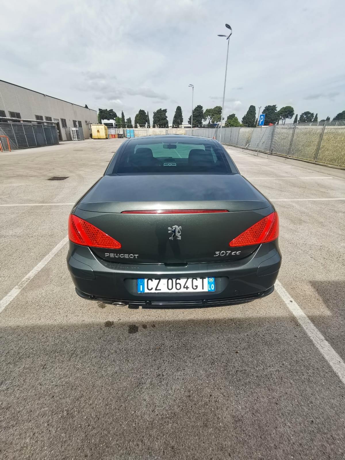 Peugeot 307 2.0 HDi FAP CC Féline