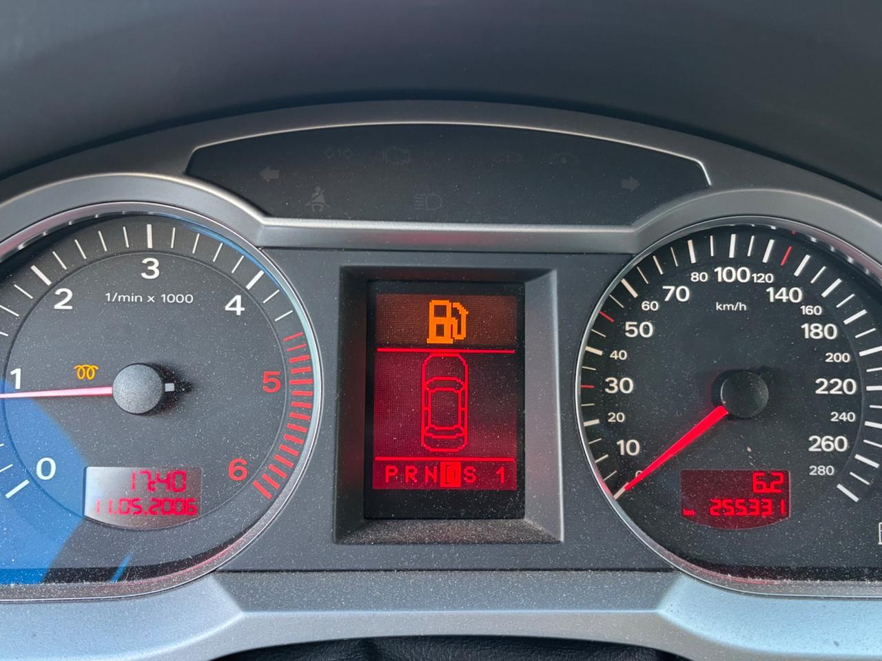 Audi A6 2.7 V6 TDI quattro tiptronic