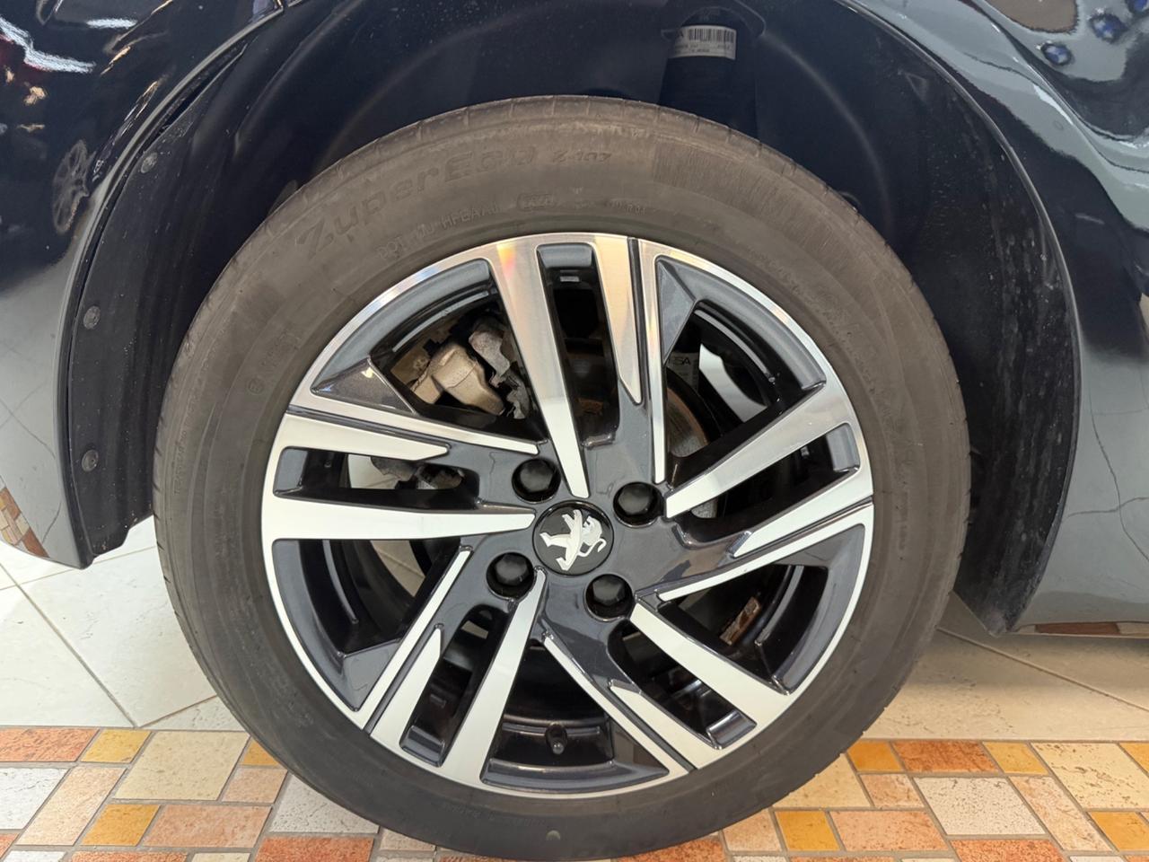 Peugeot 208 PureTech 100 Stop&Start EAT8 5 porte Allure Pack