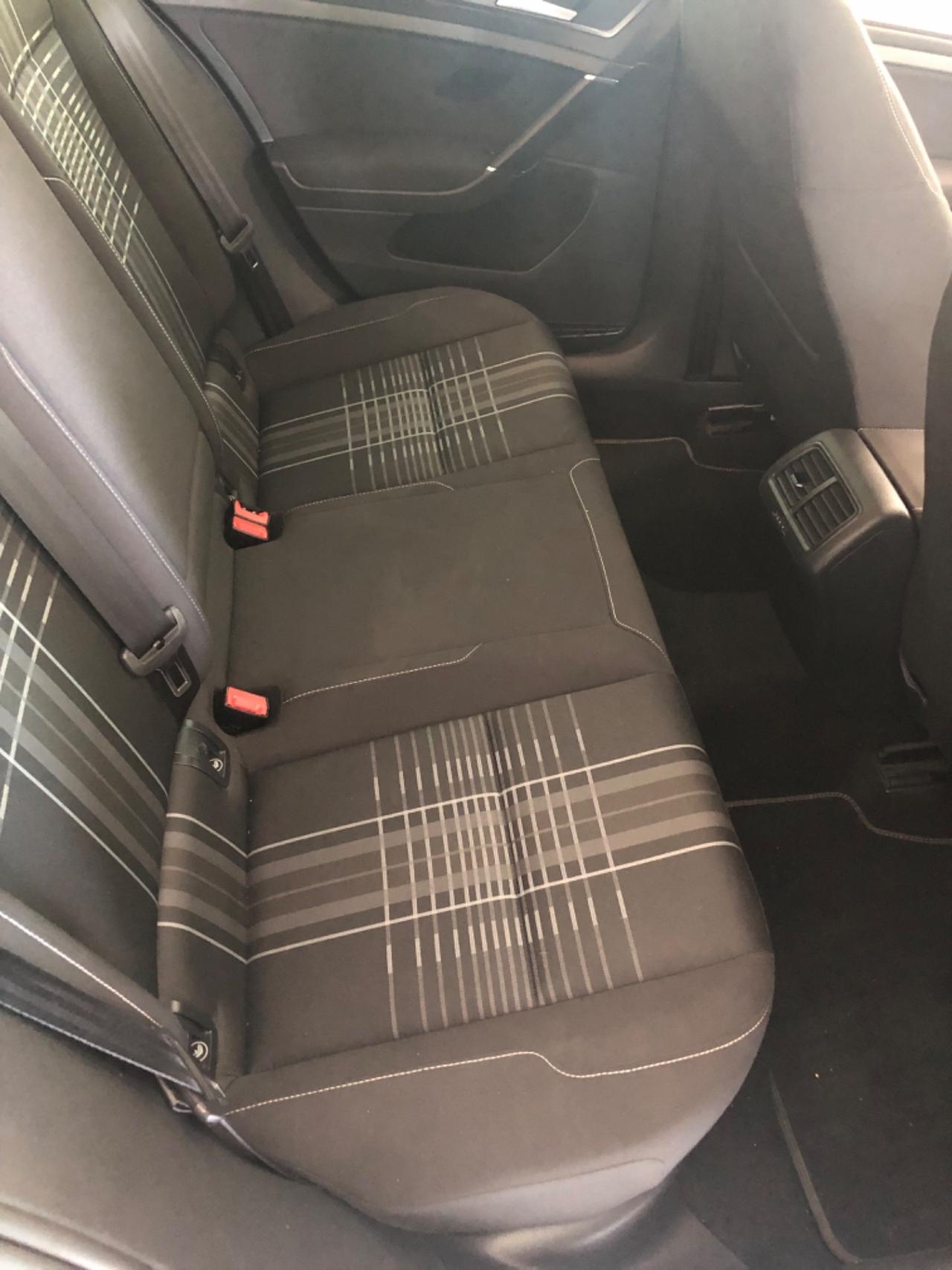 Volkswagen Golf 1.6 TDI 110 CV 5p. Sport Edition BlueMotion Technology