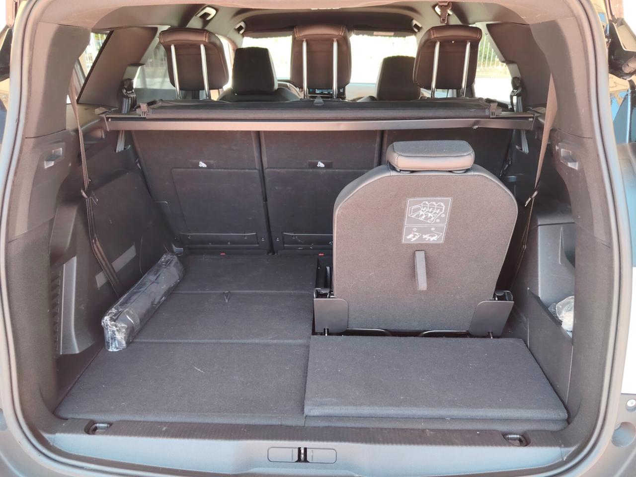 Peugeot 5008 BlueHDi 130 EAT8 GT Pack FULL 7 posti