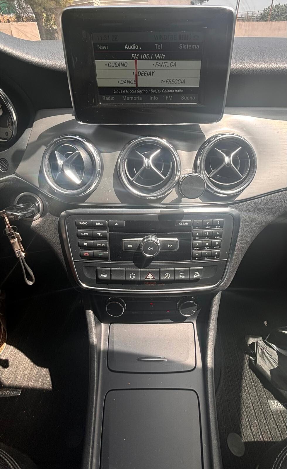 Mercedes-benz GLA 200 d Automatic 4Matic Premium