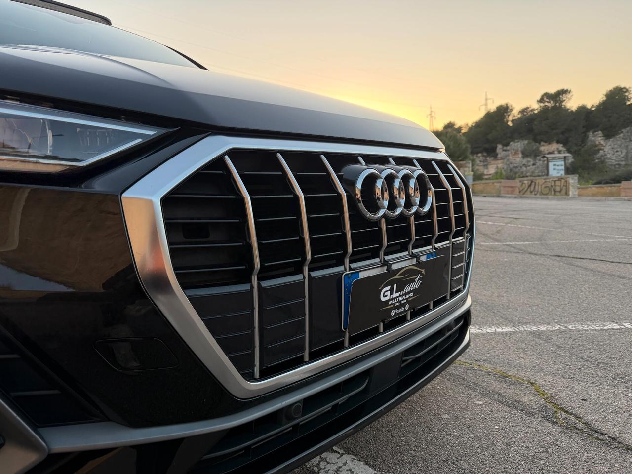 Audi Q3 S-LINE EDITION/2.0 150CV/TETTO/LUCI AMBIENT