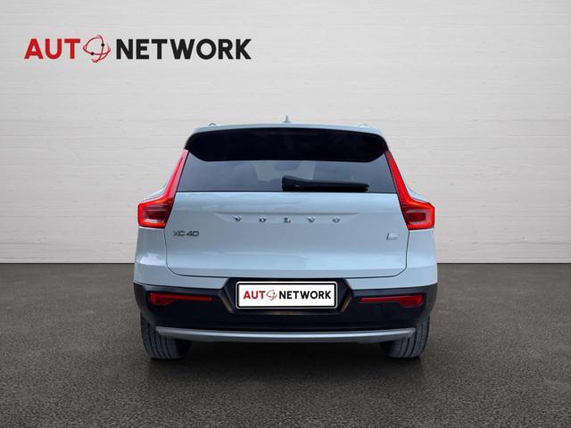 VOLVO XC40 T4 Recharge Plug-in Hybrid Inscription