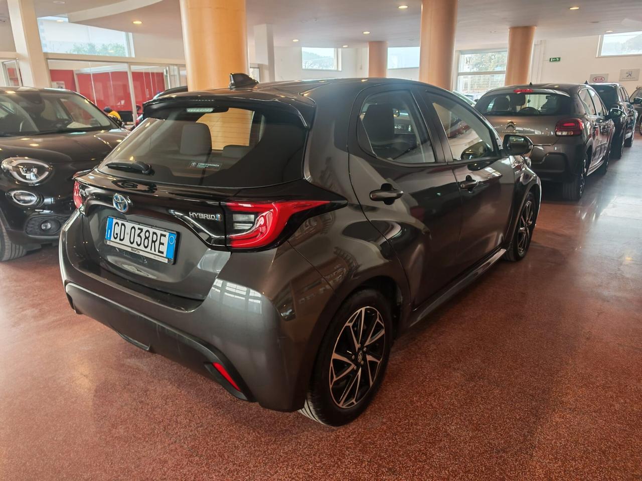 Toyota Yaris 1.5 Hybrid 5 porte Trend