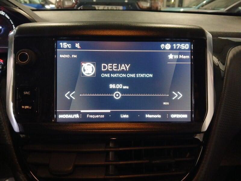 Peugeot 2008 BlueHDi 100 S&S Signature