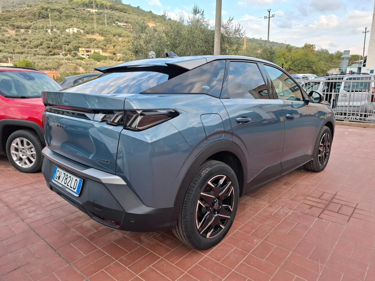 Peugeot 3008 Hybrid 136 e-DCS6 Allure