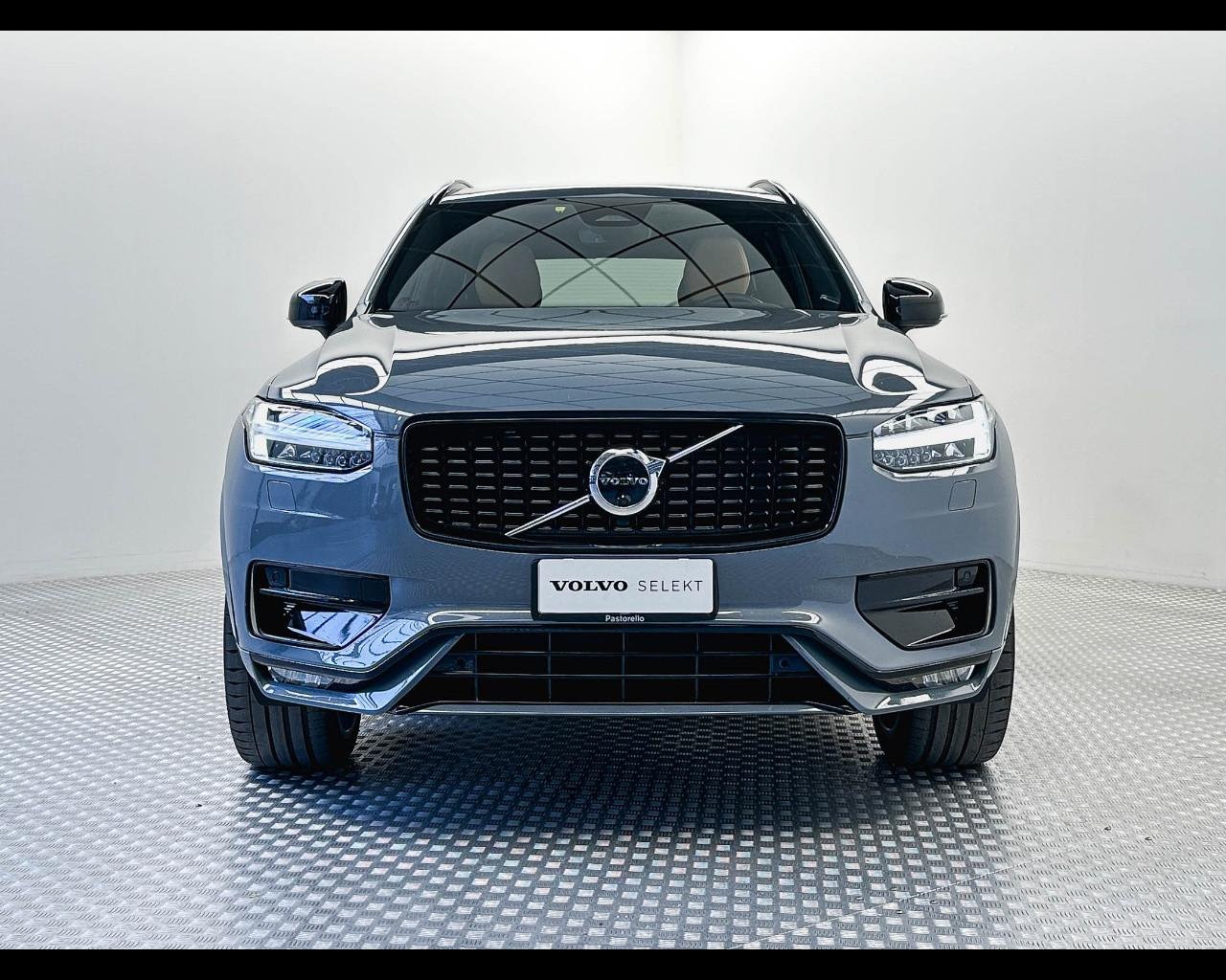 VOLVO XC90 (2014-->) - XC90 B5 (d) AWD automatico 7 posti Plus Dark