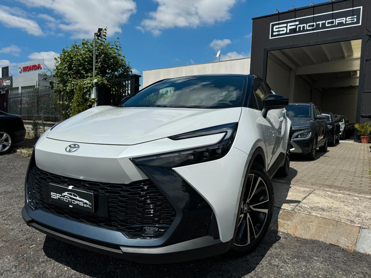 Toyota C-HR 2.0 Hybrid E-CVT Lounge PRONTA CONSEGNA