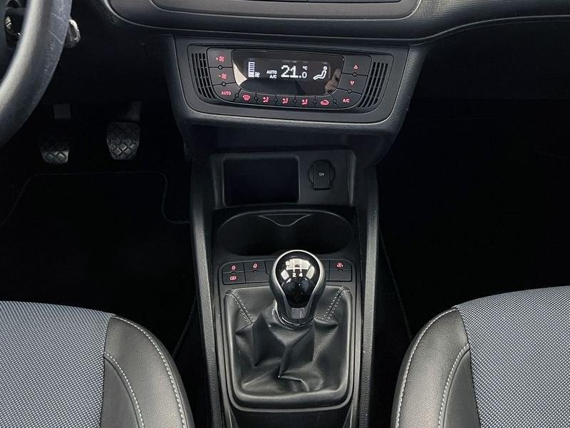 SEAT Ibiza Ibiza 5p 1.2 Hi-Tech 70cv