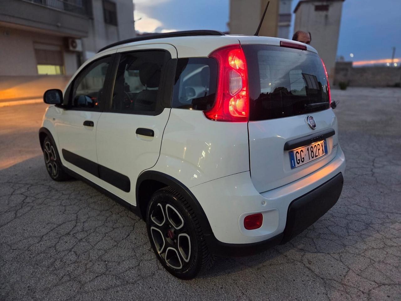 PANDA 1.0 FIREFLY S&S HYBRID CITY LIFE UNICO PROP.