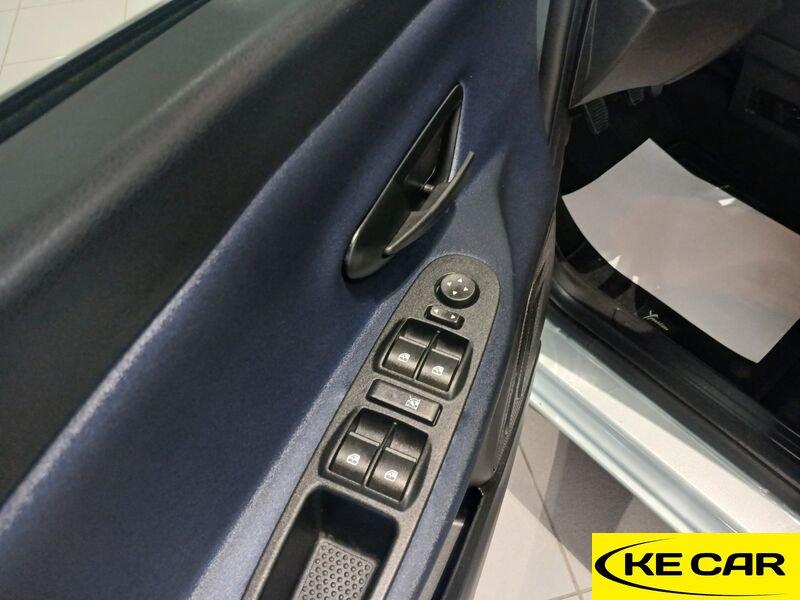 Lancia Ypsilon 1.0 FireFly 70cv Hybrid Platino