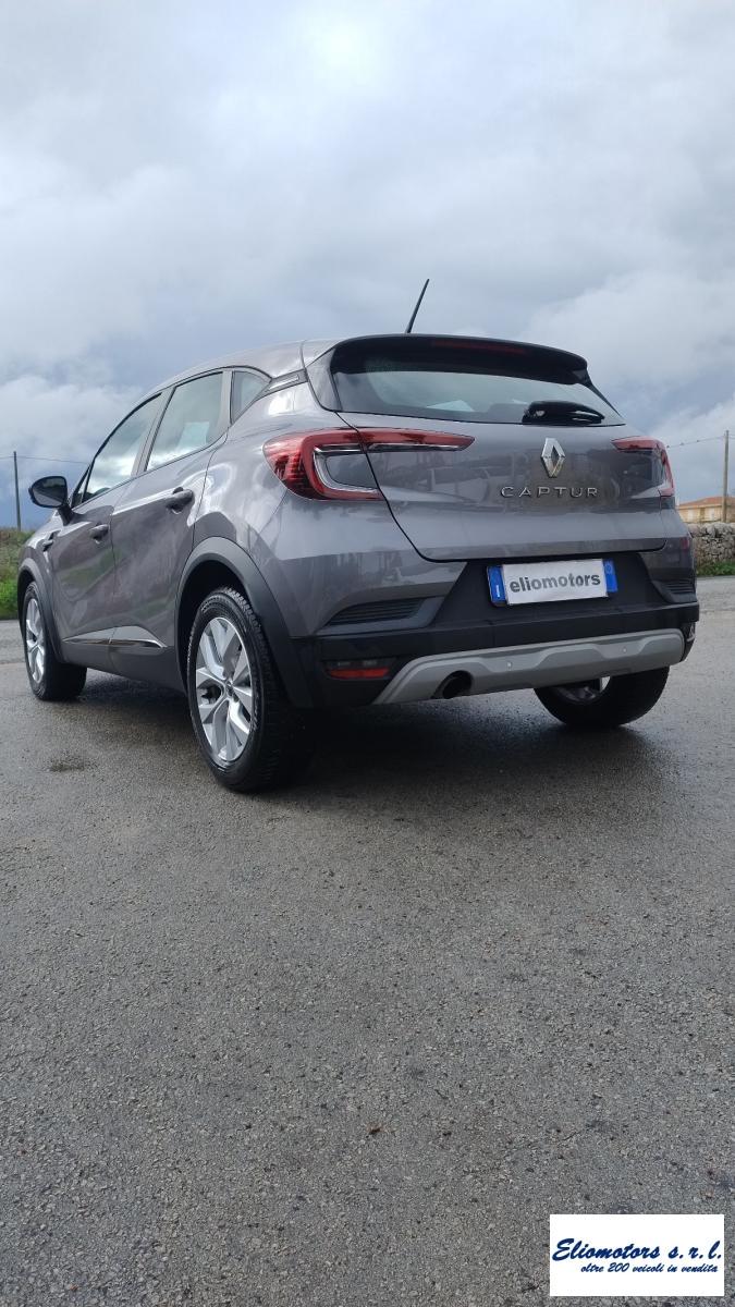 RENAULT - Captur - Blue dCi 8V 115 CV EDC Business