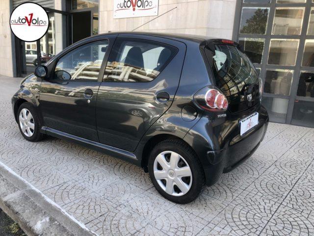 TOYOTA Aygo 1.0i 12V 5 porte