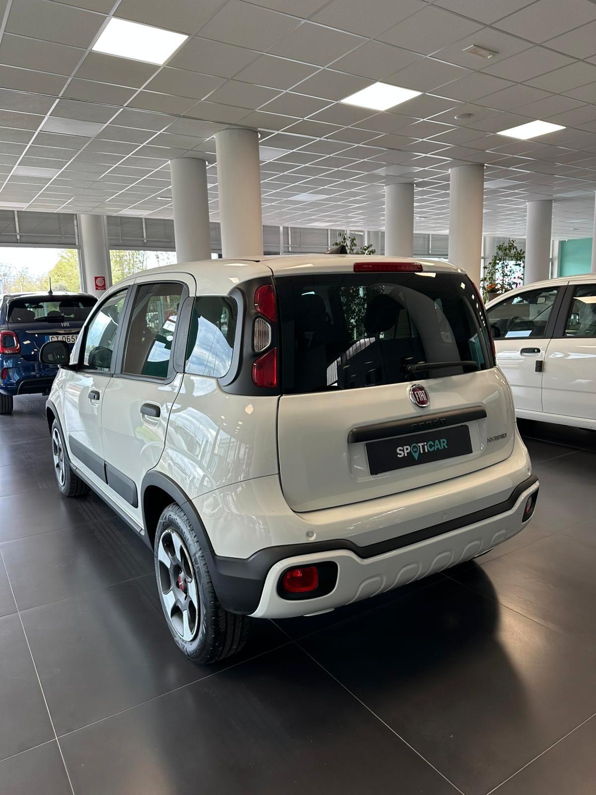 Fiat Panda Cross 1.0 FireFly S&S Hybrid