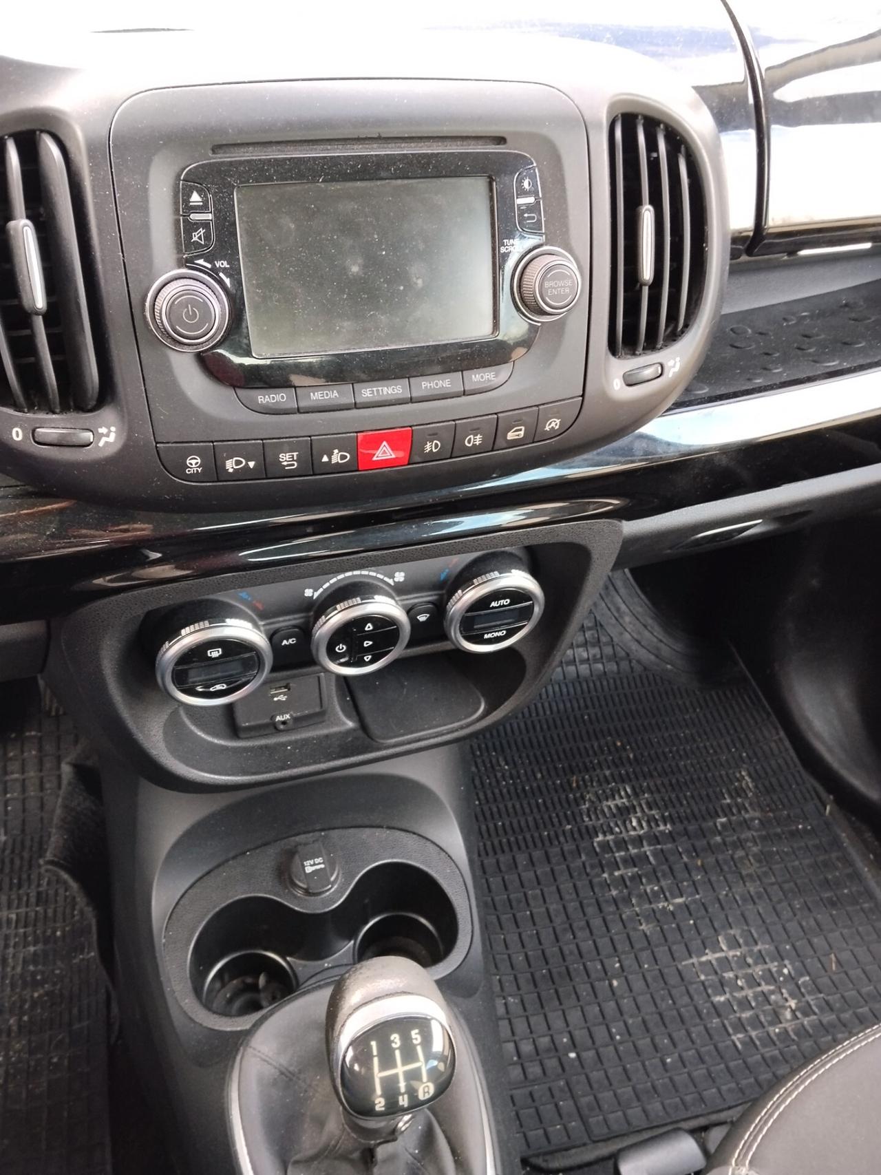 Fiat 500L 1.3 Multijet 85 CV Trekking LEGGI ANNUNCIO