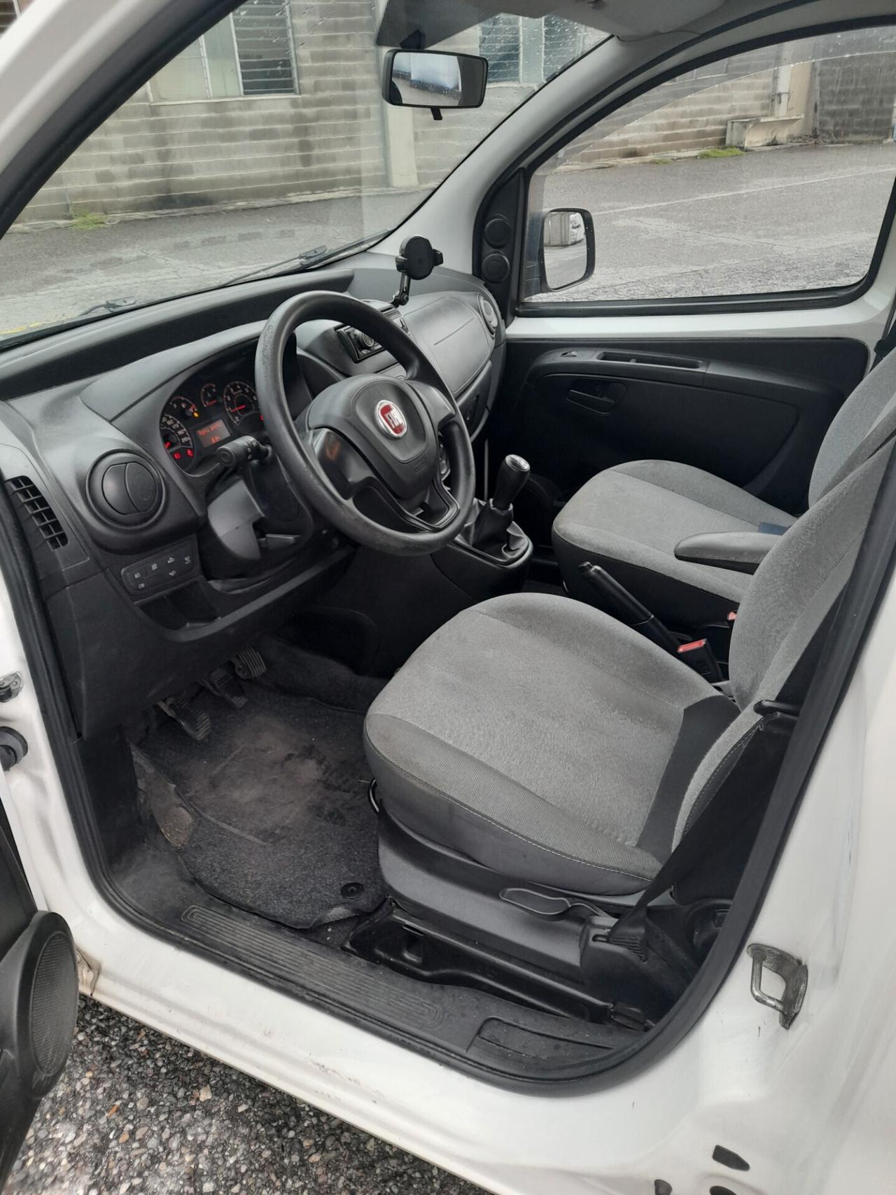 Fiat Fiorino 5 posti