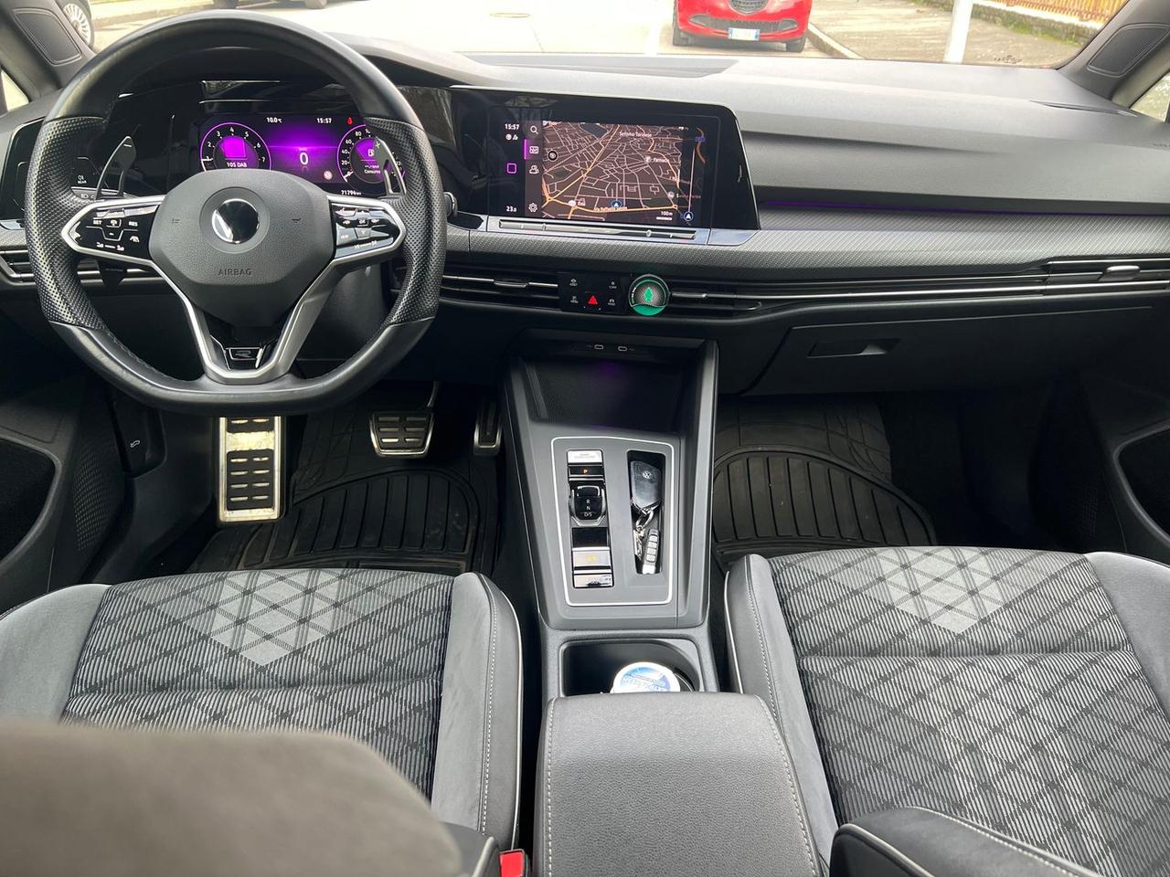 Volkswagen Golf R Line 1.5 eTSI MHEV #9260