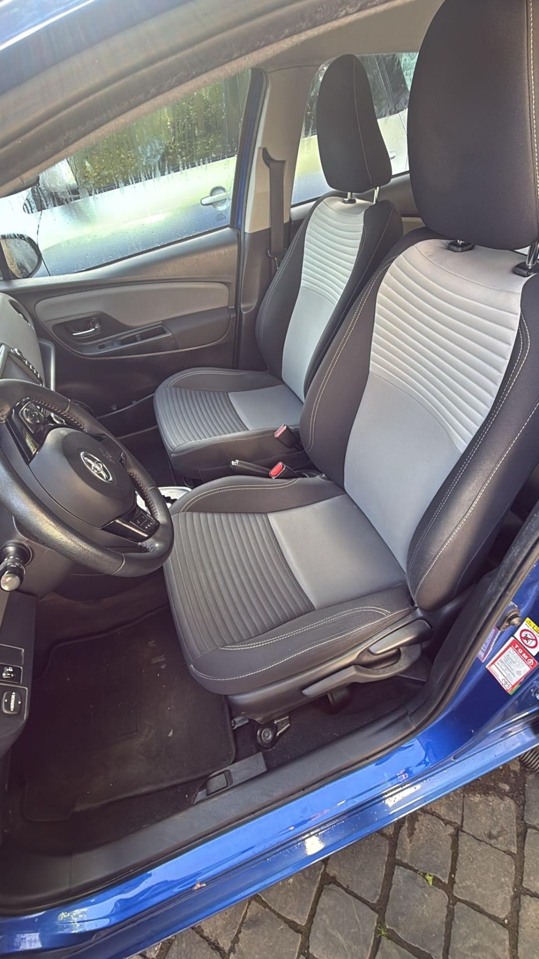 Toyota Yaris 1.5 Hybrid 5 porte Active Cambio Automatico