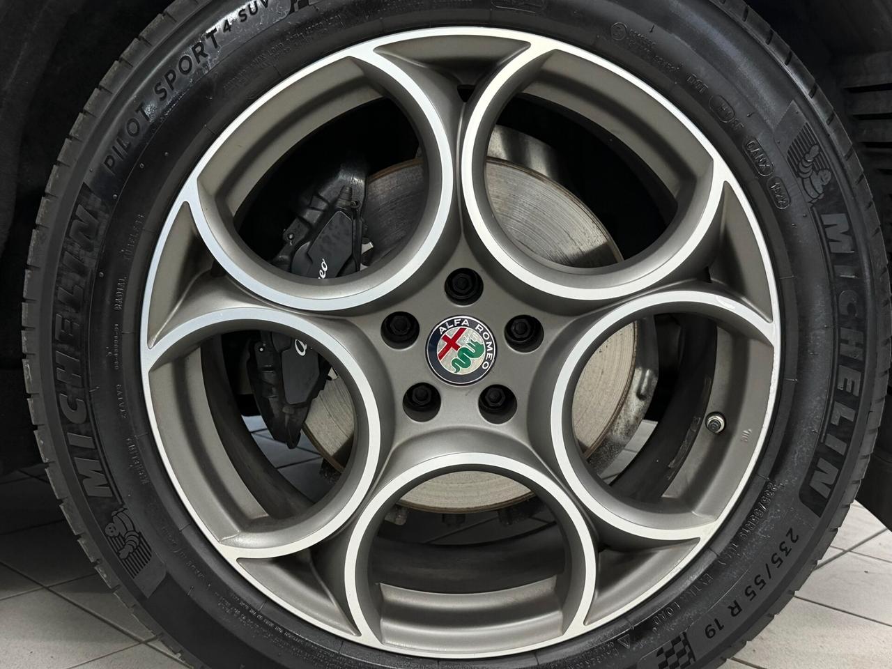 Stelvio 2.2 TD 190 CV SPRINT Q4 DISTRIBUZIONE ESEGUITA PERFETTA UNICO PROPRIETARIO TAGLIANDATA