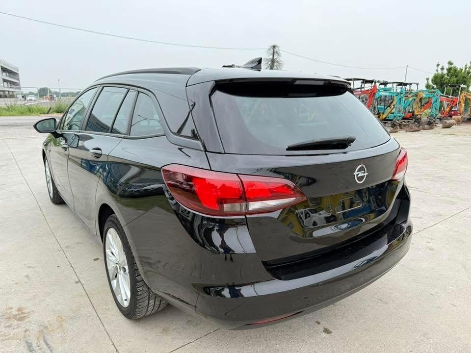 Opel Astra 1.4 Turbo 150CV Start&Stop aut. 5 porte Innovation