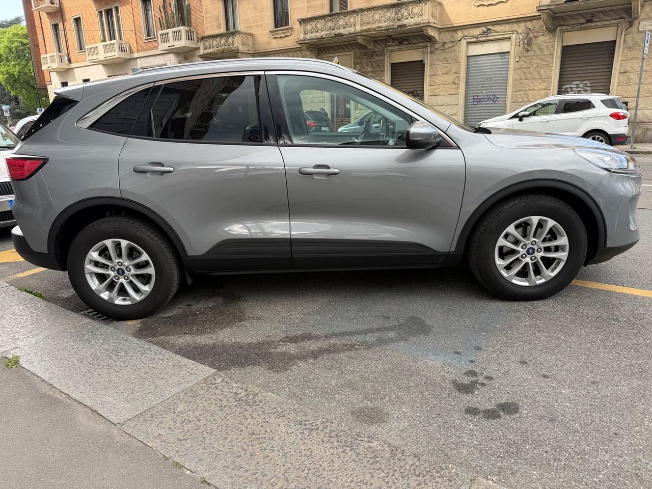 Ford Kuga 2.0 EcoBlue Titanium #10557