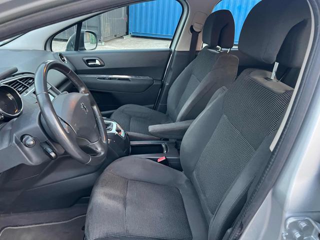 PEUGEOT 5008 7posti 1.6 HDi 112CV senza nessun lavoro da fare