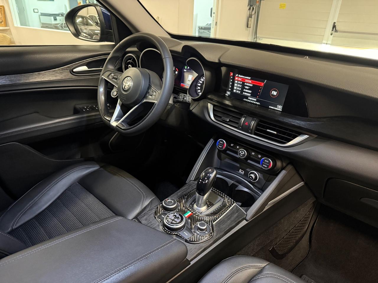 Alfa Romeo Stelvio 2.2 Turbodiesel 190 CV AT8 Q4 Executive