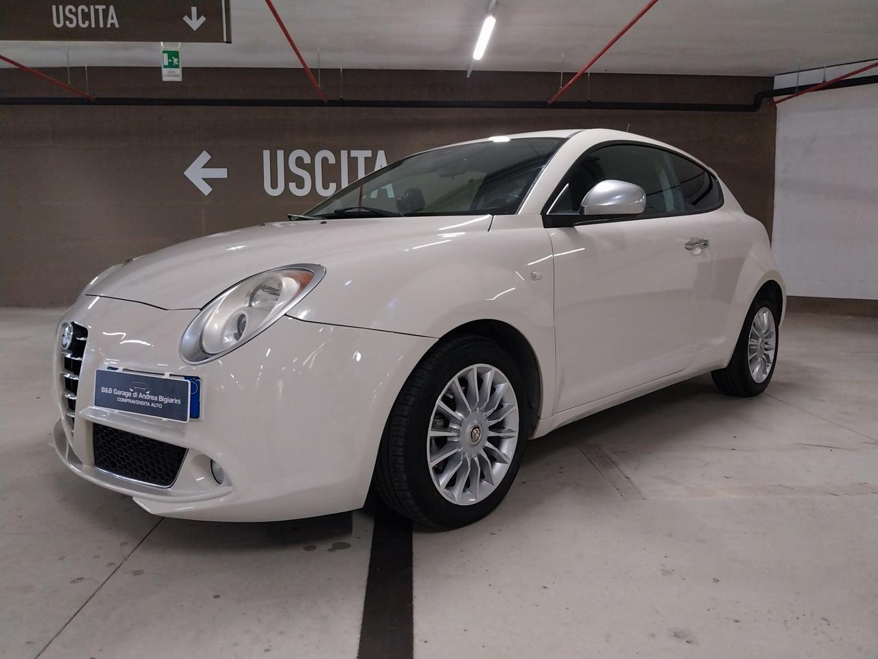 Alfa Romeo MiTo 1.3 JTDM-2 95 CV S&S DISTINCTIVE SPORT PACK