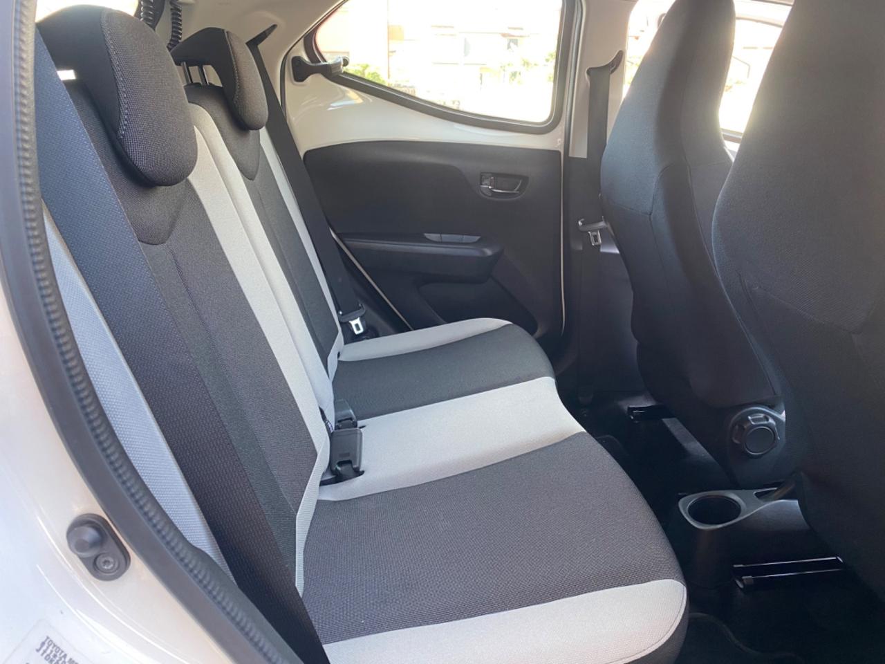 Toyota Aygo 69 CV 5 porte Ok Neopatentati