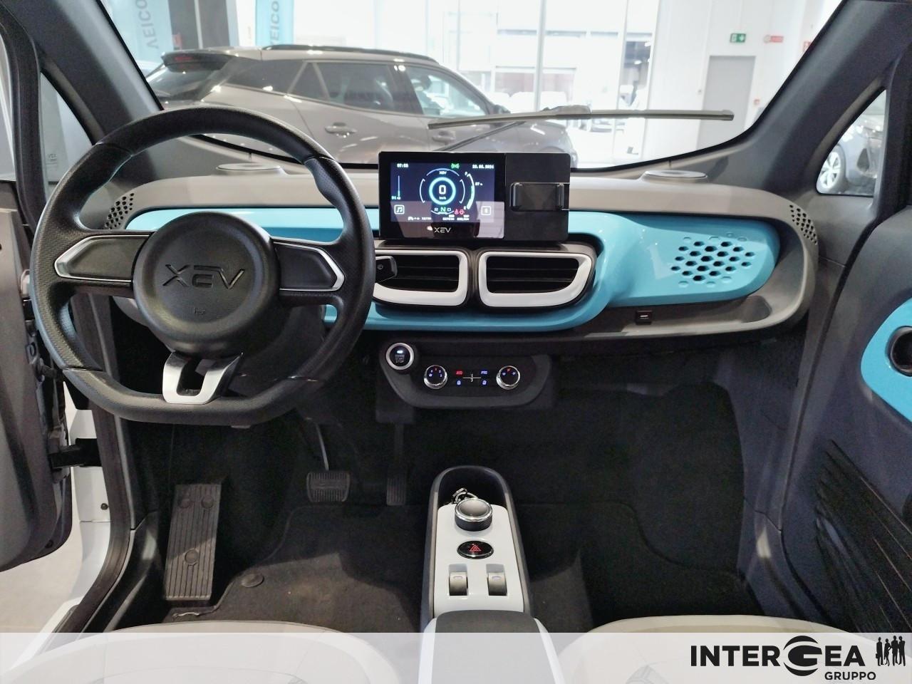 MICROCAR XEV YOYO