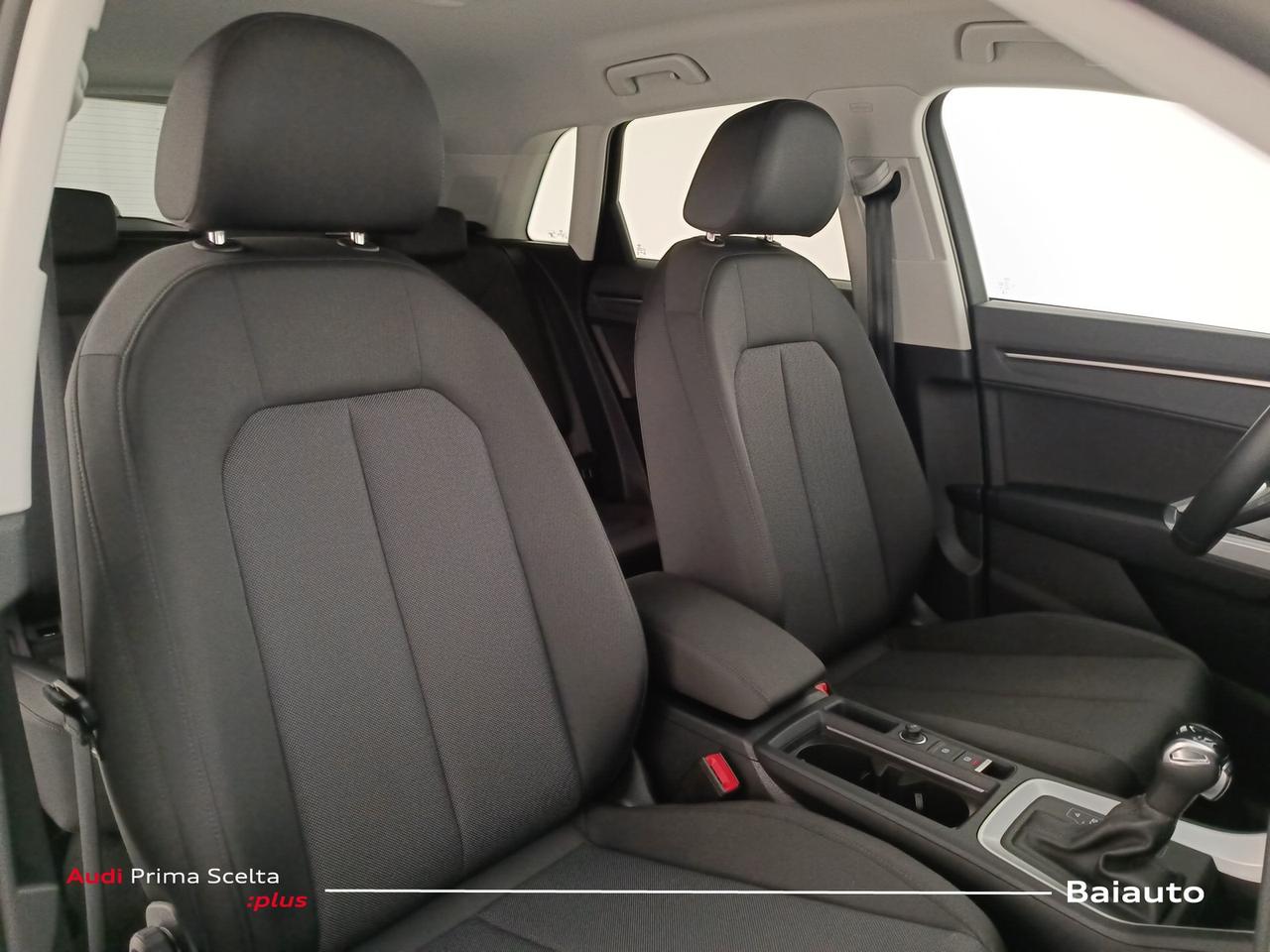 Audi Q3 35 2.0 tdi business advanced s tronic