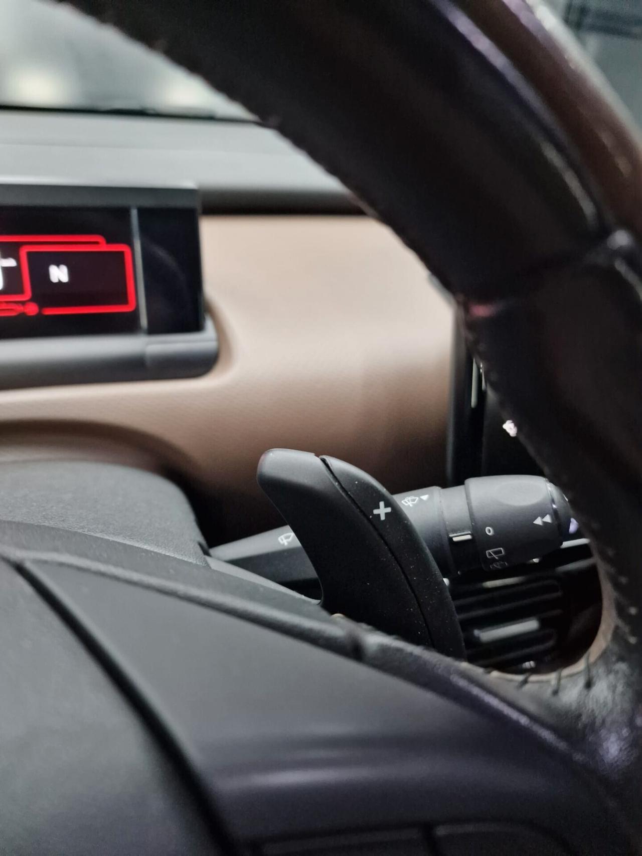 Citroen C4 Cactus 1.6 BlueHDi 100 S&S ETG6 Shine