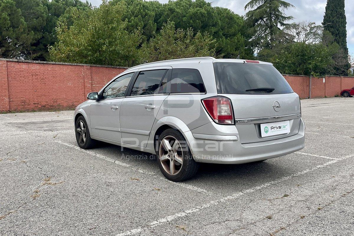 OPEL Astra 1.9 CDTI 120CV Station Wagon Cosmo