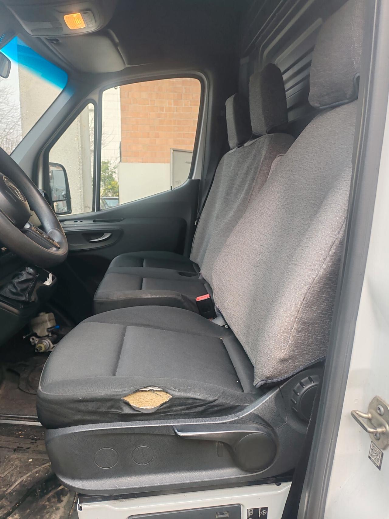 Mercedes Benz sprinter w907