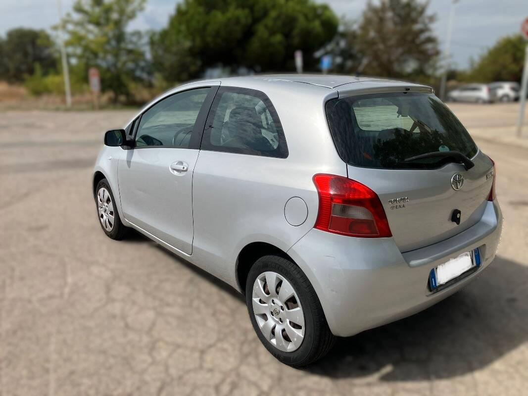 Toyota Yaris 3 Porte 1.0 Sol 3p
