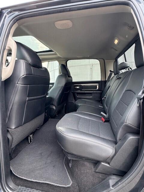 DODGE RAM 1500 SPORT RT CREW CAB 4x4 5.7L V8