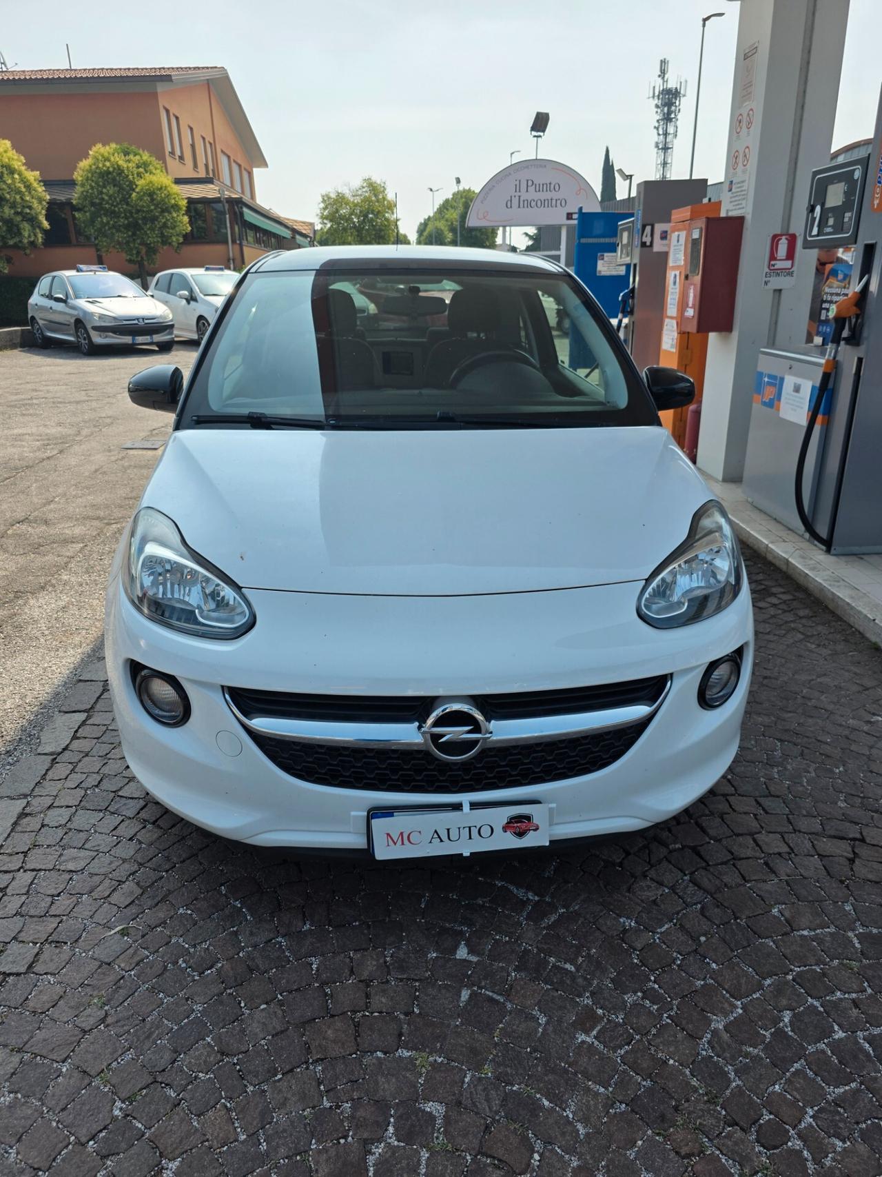 Opel Adam 1.4 87 CV con 83.000km Neopatentati ok