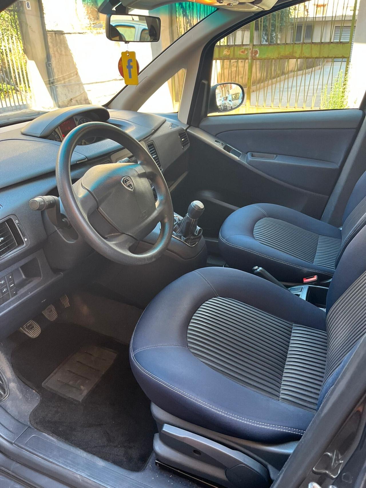 Lancia Musa 1.3 Multijet
