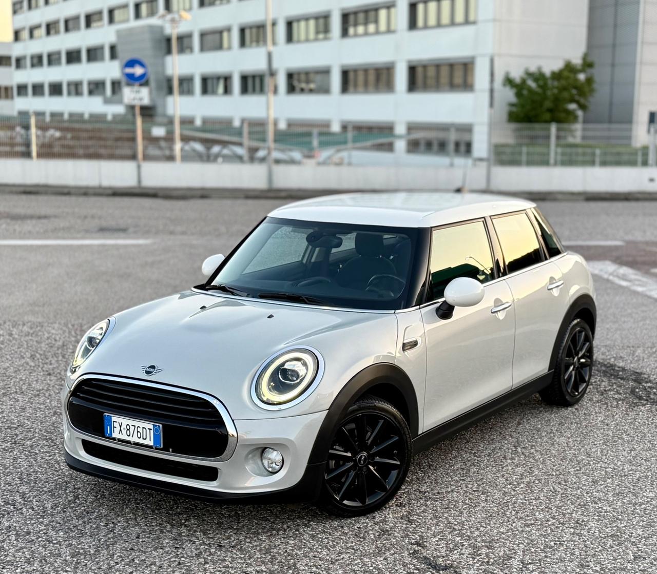 Mini 1.5 Cooper D 5 porte