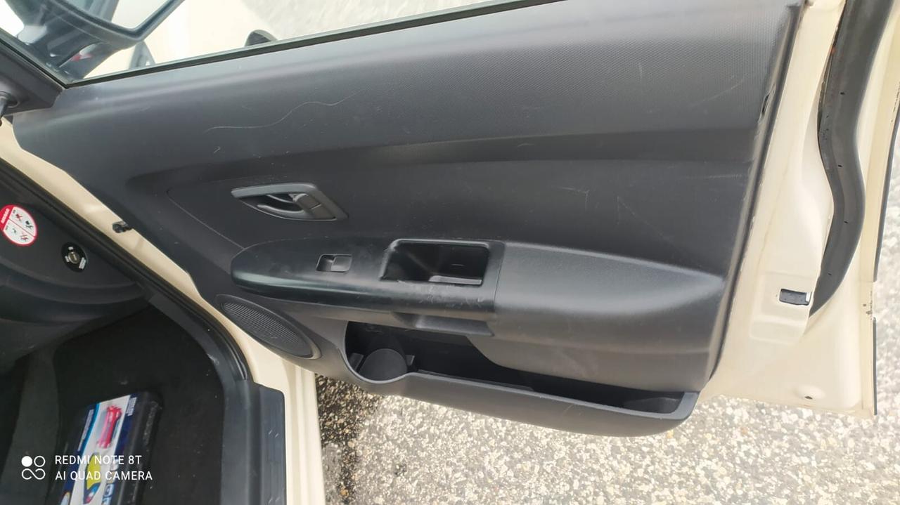 Kia Soul 1.6 CVVT Active Bi-Fuel