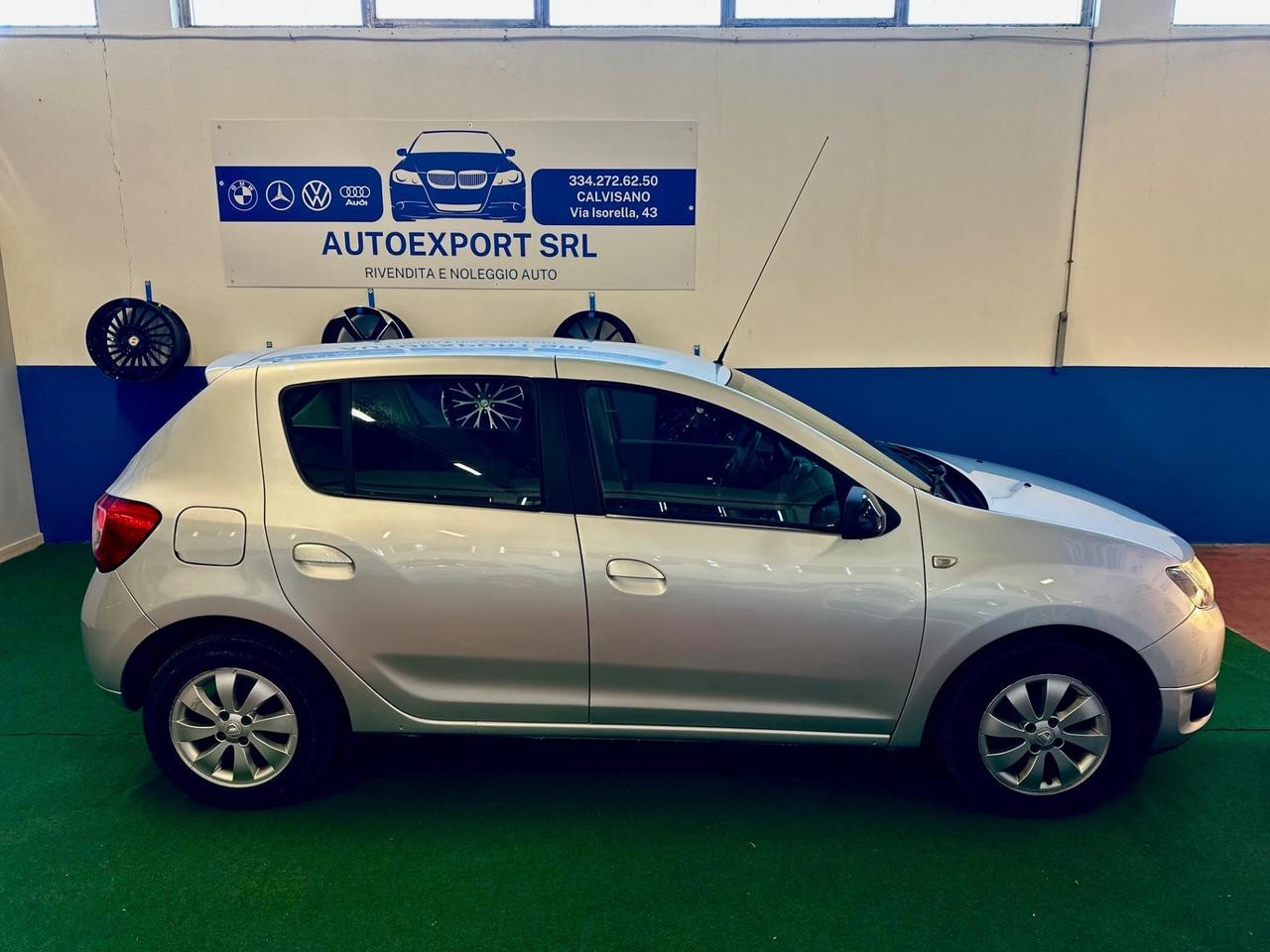 Dacia Sandero 1.2 GPL 75CV /bombole gpl ok