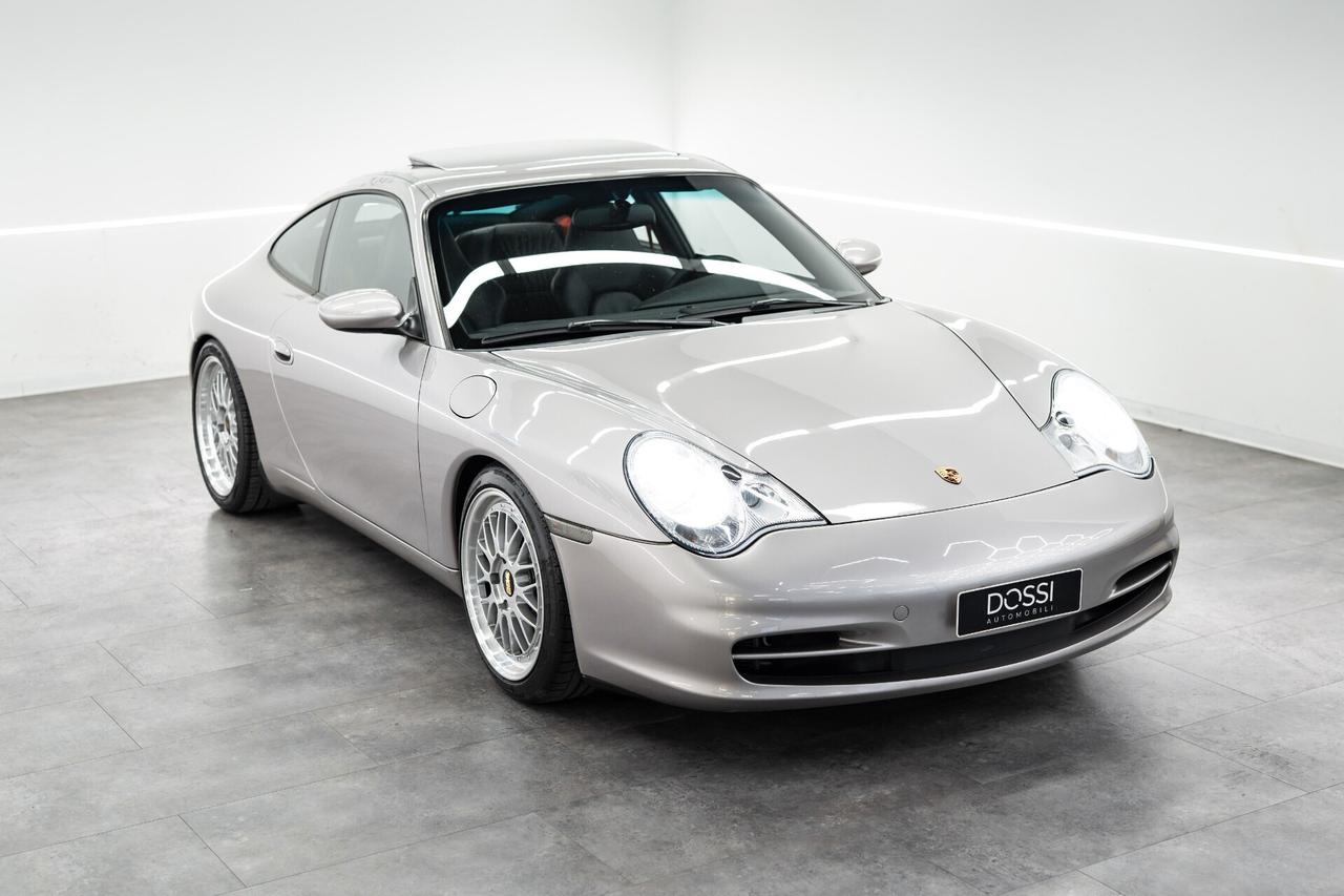 Porsche 911 Carrera cat Coupé