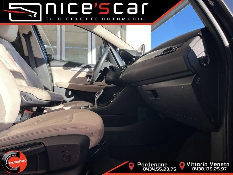 BMW Serie 2 Active Tourer 218d xDrive Active Tourer Advantage aut.