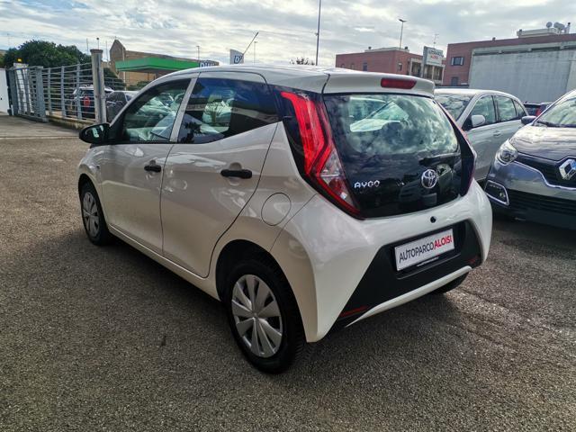 TOYOTA Aygo Connect 1.0 VVT-i 72CV 5 porte x-business