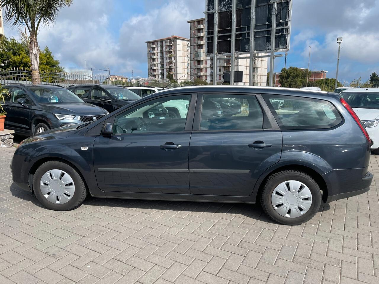Ford Focus 1.6 TDCi 90CV